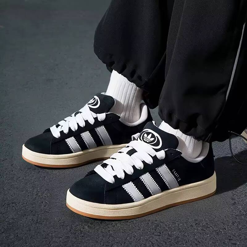 Chaussures Adidas Clover pour  - Adidas Shoes Gazelle avis et prix